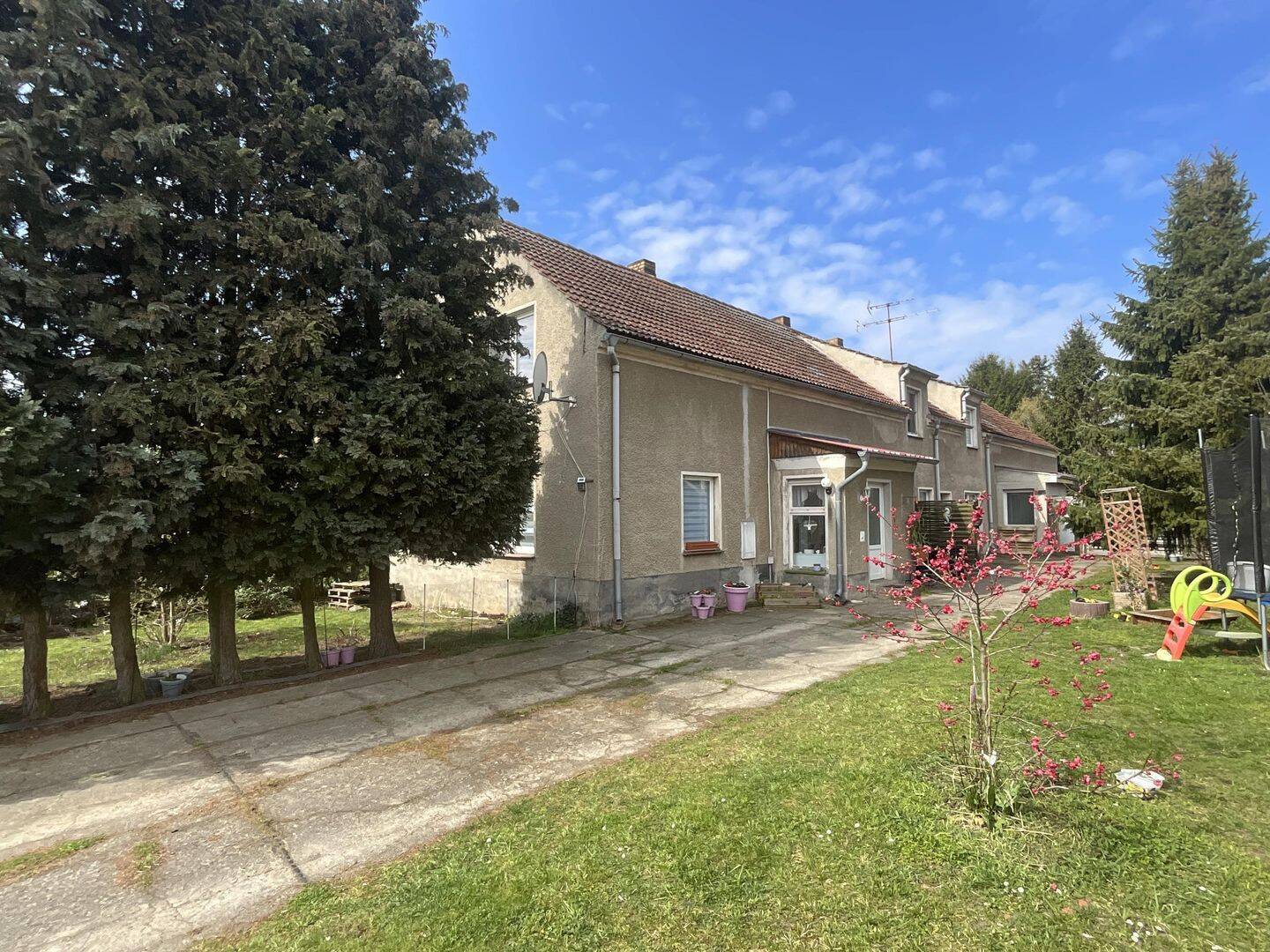 Doppelhaus zum vermieten oder selbst bewohnen, 4916 Schönewalde