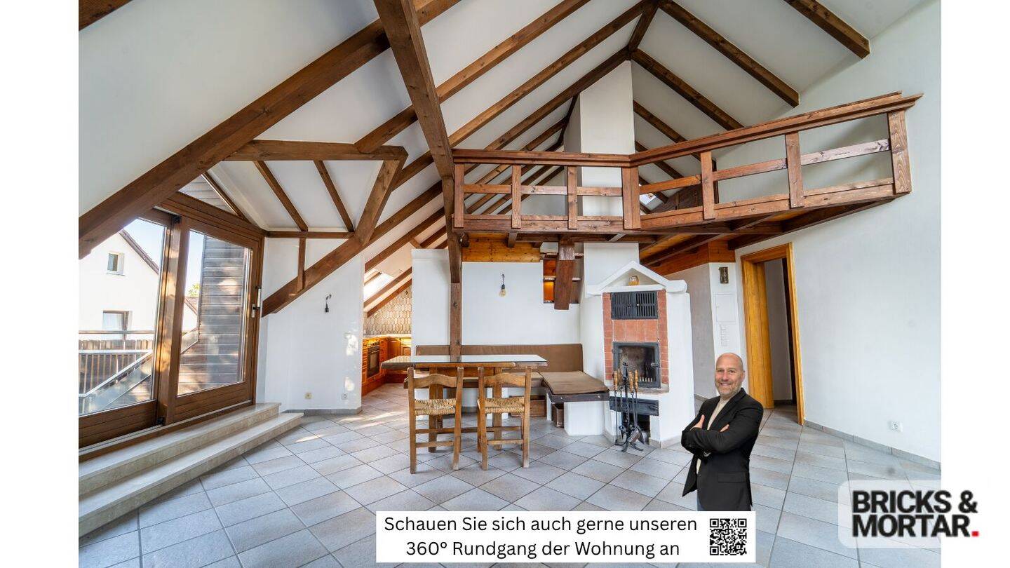 Kein Standard sondern charaktervolles Zuhause: DG-Maisonette mit Holzofen & Galerie in Waldtrudering, 81827 München (Ramersdorf-Perlach Trudering-Riem)