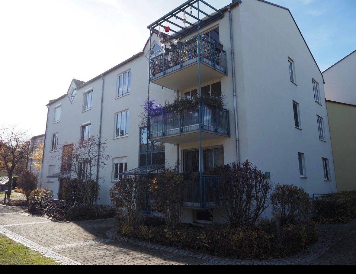 Ruhige 2-Zimmer-Wohnung mit Balkon in München-Freimann – nur 15 Minuten bis in die Innenstadt, 80939 München (Milbertshofen-Am Hart Schwabing-Freimann)