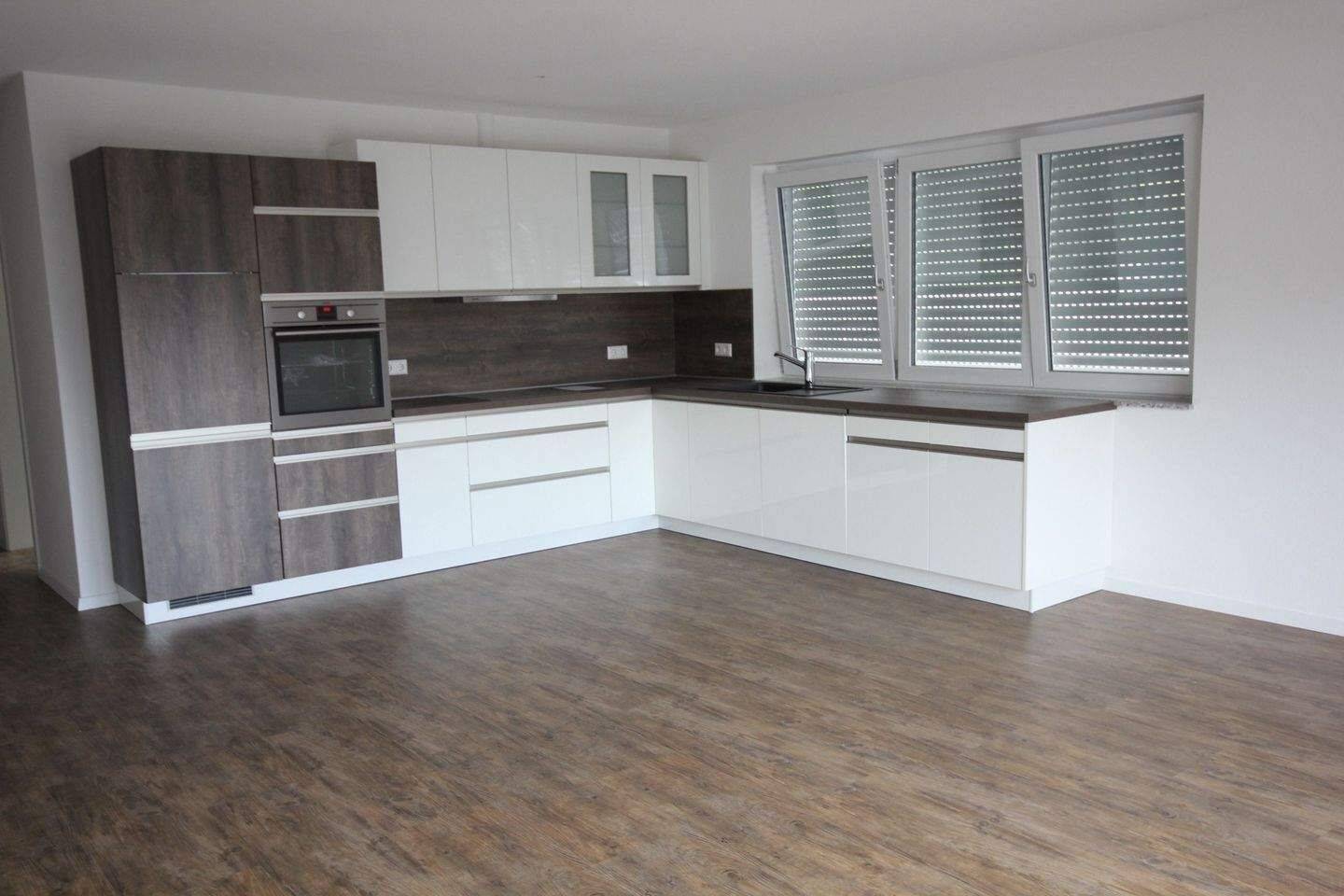 3 Zimmer Wohnung mit grossem Balkon, 77933 Lahr/Schwarzwald