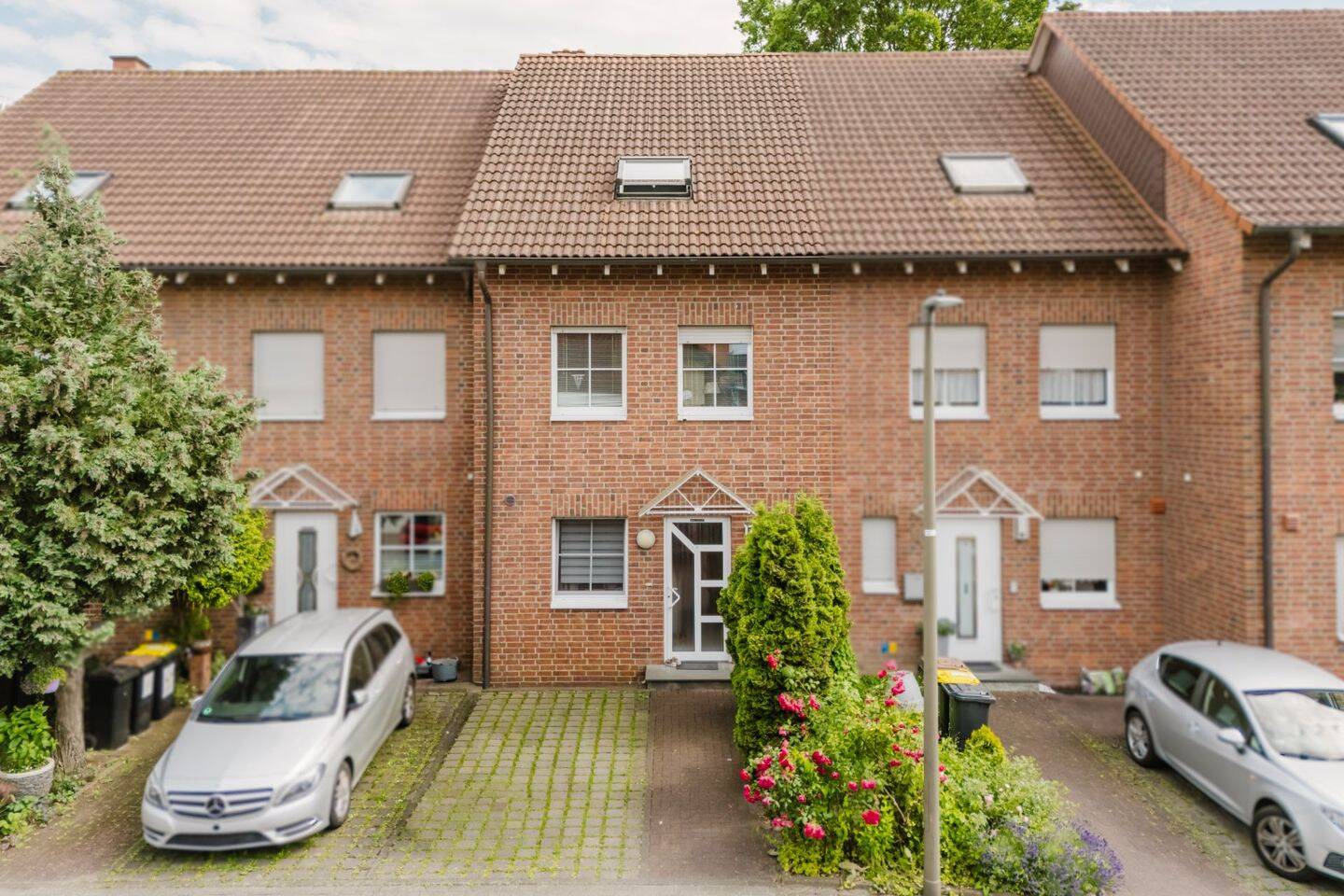Viel Platz für die Familie: Top-gepflegtes Reihenmittelhaus in Dortmund-Wickede, 44319 Dortmund (Asseln Husen Kurl Neuasseln Wickede)