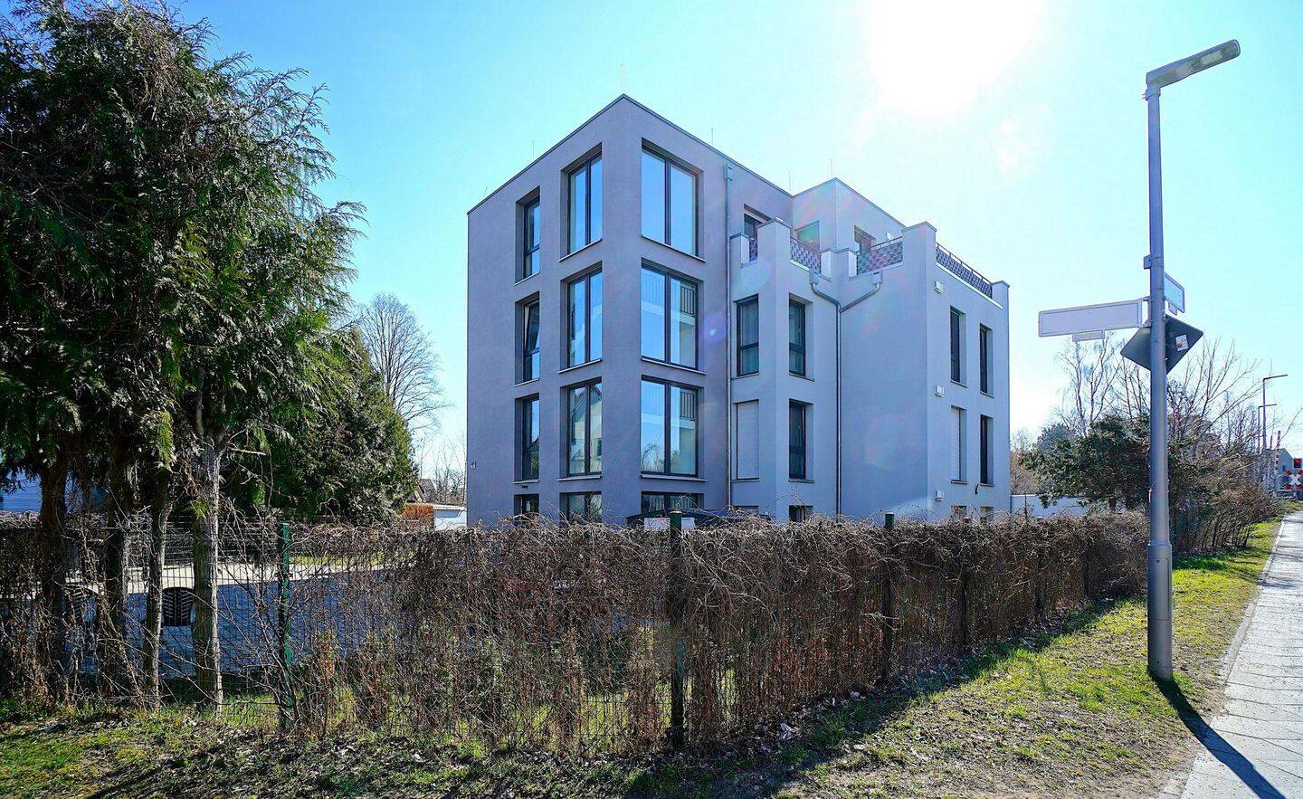 KfW-40-Plus-Mehrfamilienhaus – Ertragreiches MFH mit Photovoltaik & Erdwärmepumpe, 12623 Berlin (Marzahn-Hellersdorf Kaulsdorf Mahlsdorf)