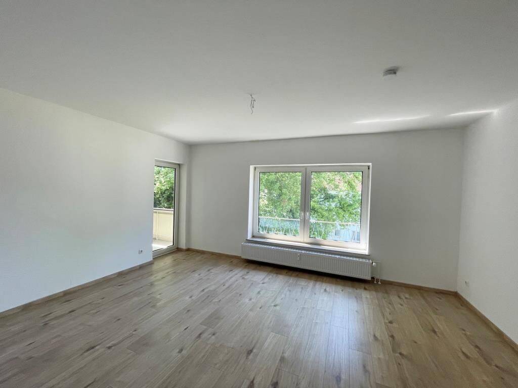 Attraktive 3-Zimmer-Wohnung mit Balkon in erholsamer Lage von Hemer, 58675 Hemer