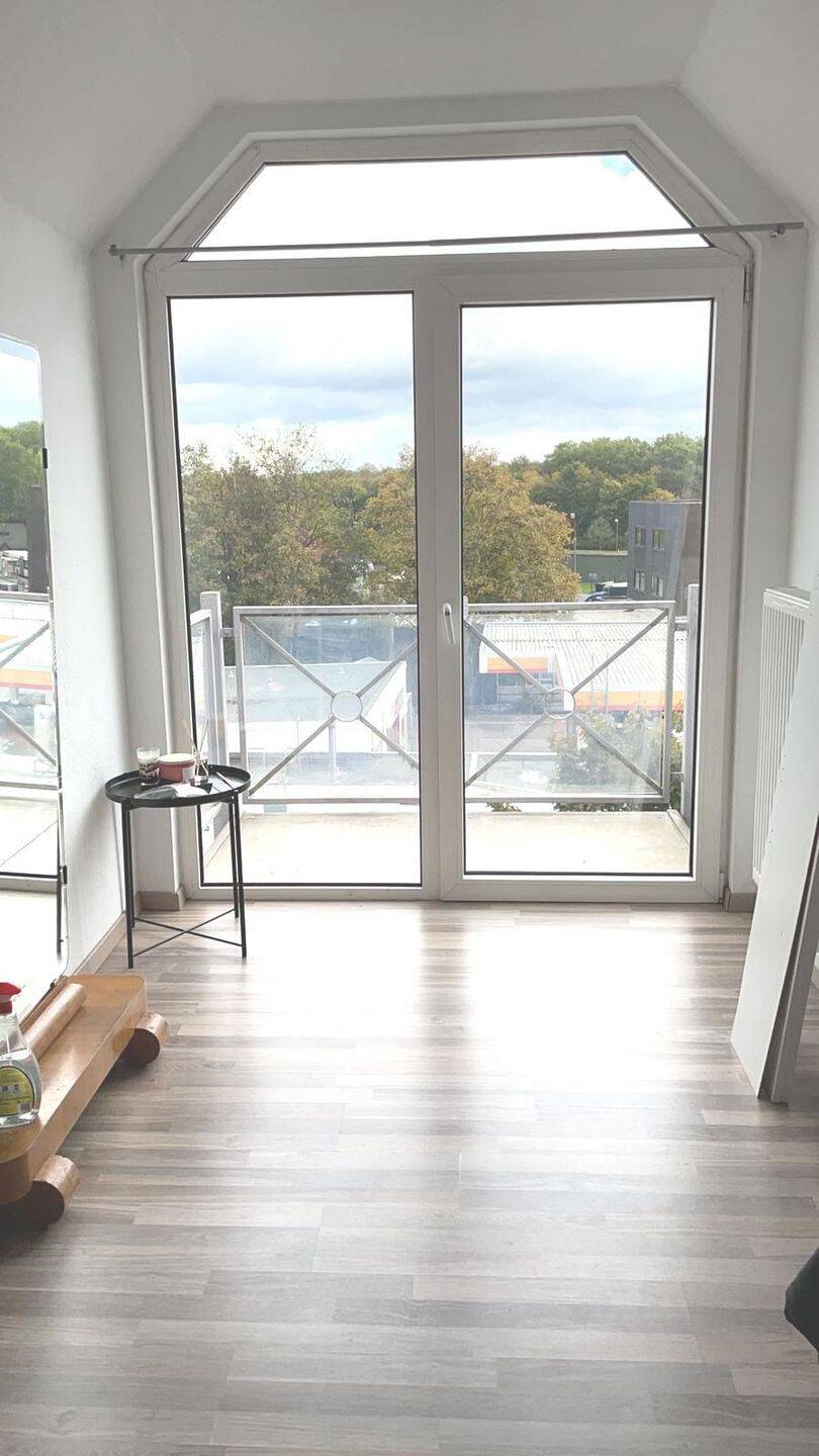 Sehr schönes Appartement! Ideale Lage Nähe Uni-/TechnologieZentrum/Indu-Park!, 44388 Dortmund