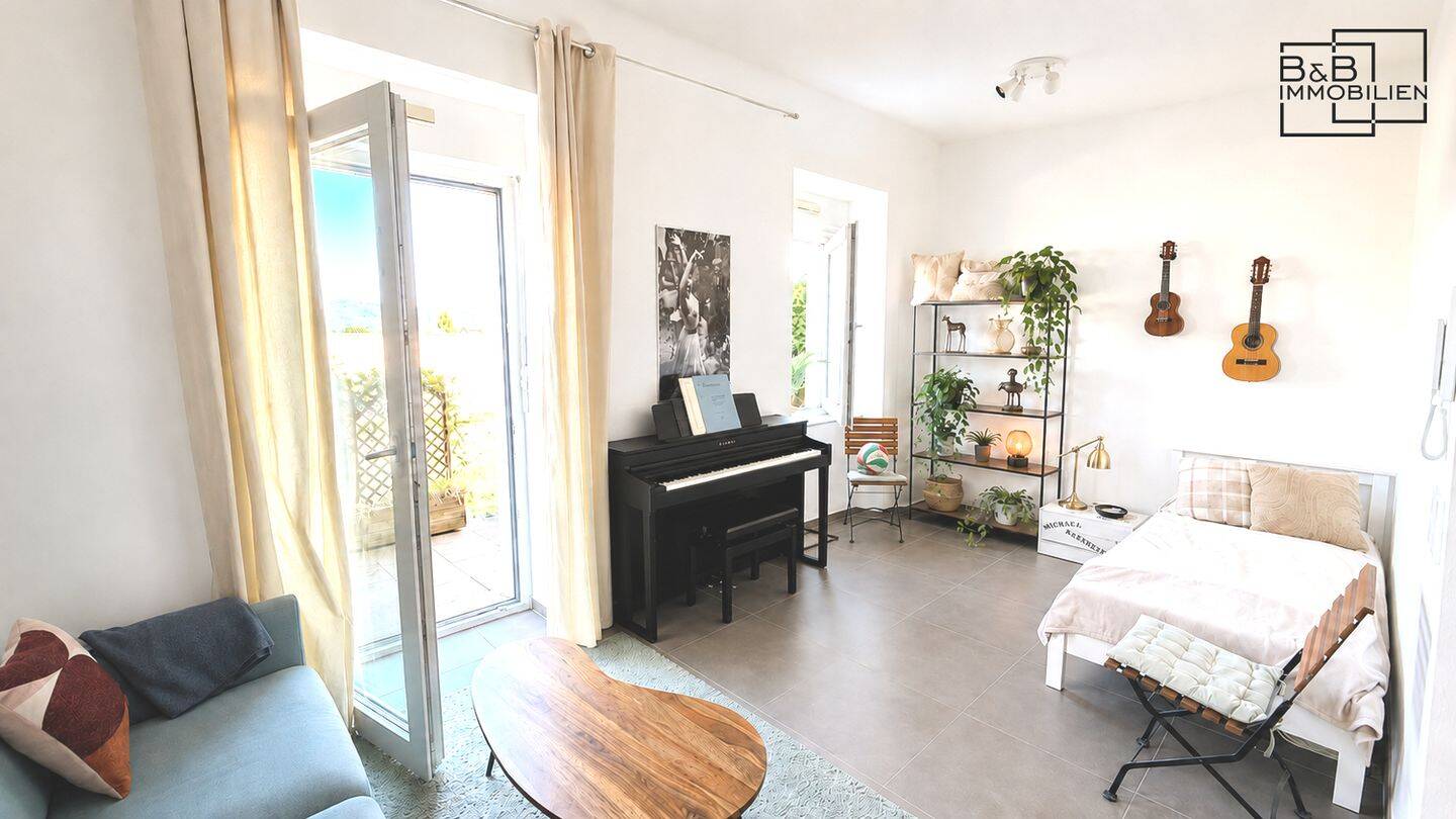 B & B Immobilien: Charmante Altbauwohnung – hochwertig kernsaniert und sofort zum Wohlfühlen, 54294 Trier
