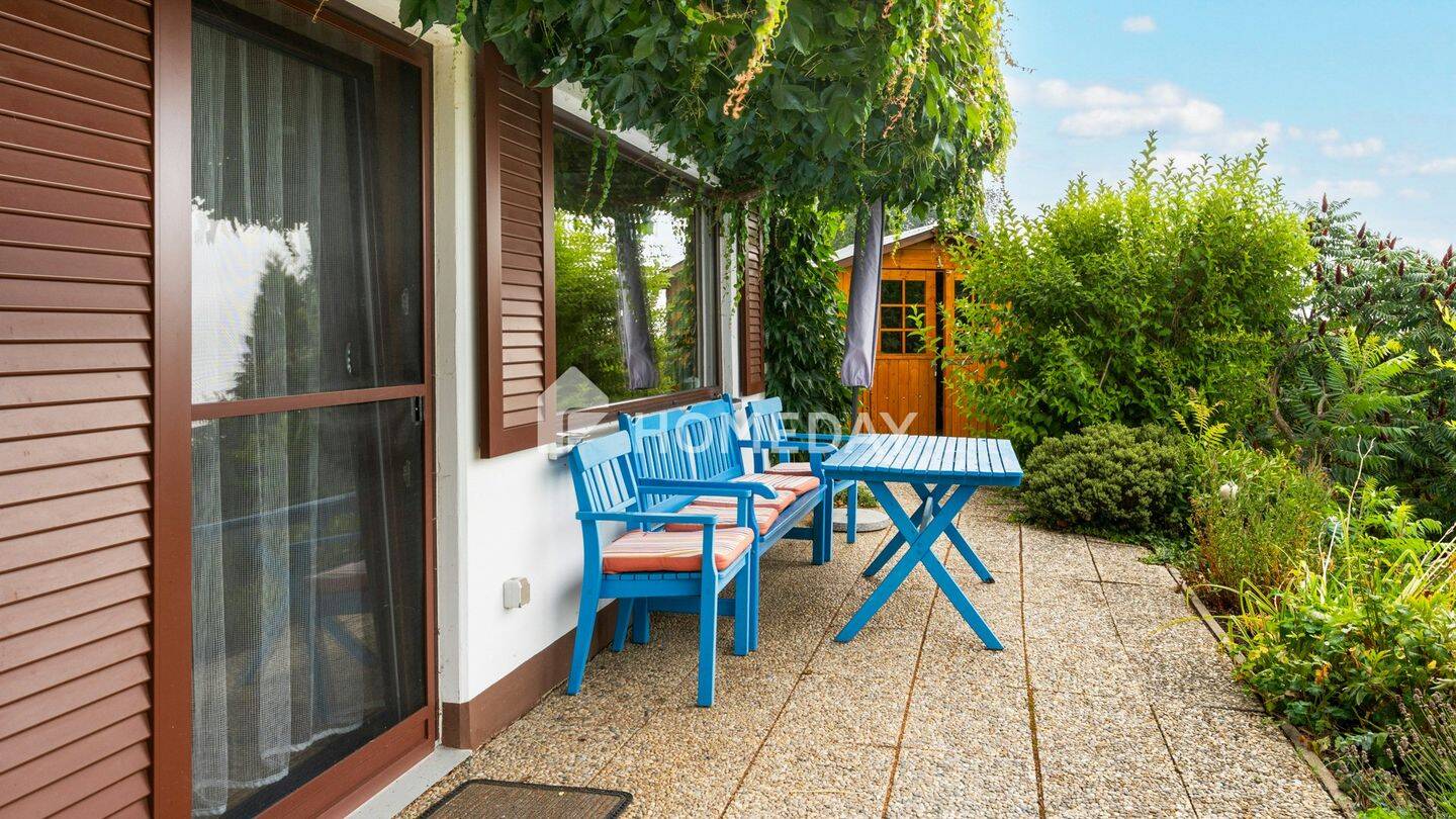 Privates Wohnen oder zur Ferienvermietung – gepflegte Erdgeschosswohnung mit eigenem Garten, 94575 Windorf