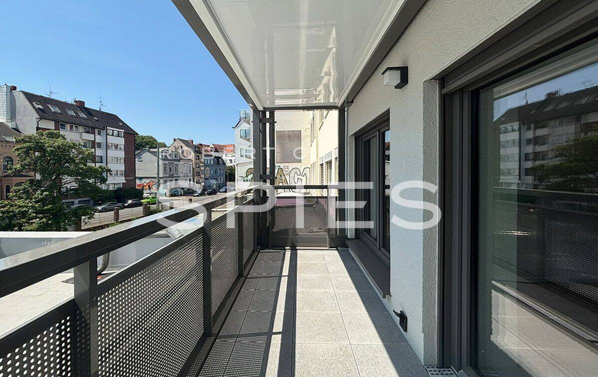Stilvolle, gut geschnittene 3-Zimmer-Wohnung mit Balkon im Erstbezug, 28203 Bremen (Fesenfeld Ostertor Steintor)