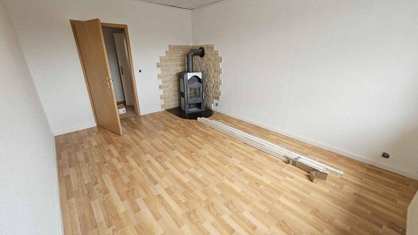Frisch renovierte 3-Zimmer-Wohnung mit Einbauküche & Balkon – wohngeldfähig, frei ab 01.09., 29413 Dähre