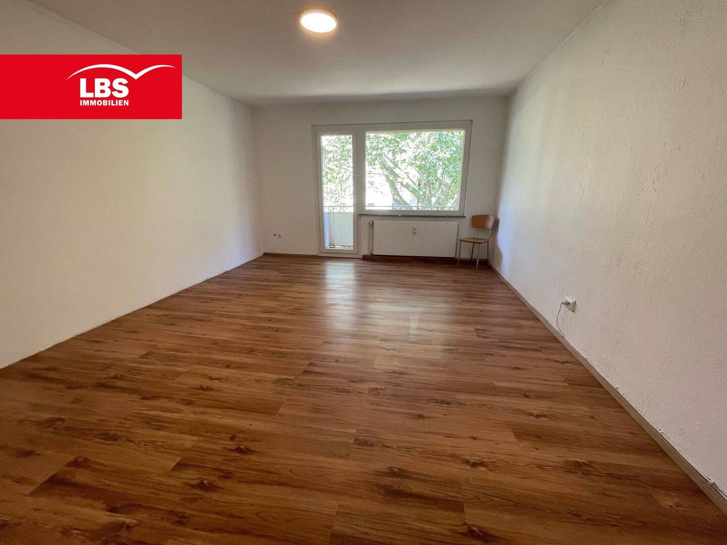 Bezugsfreie 3-Zimmer-Wohnung mit Balkon & Stellplatz in Köln-Riehl, 50735 Köln (Nippes Niehl Riehl Weidenpesch)