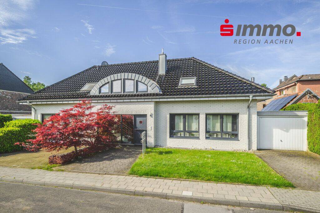 Freistehendes, bezugsfreies Dreifamilienhaus mit zahlreichen Nutzungsmöglichkeiten in Oberforstbach, 52076 Aachen