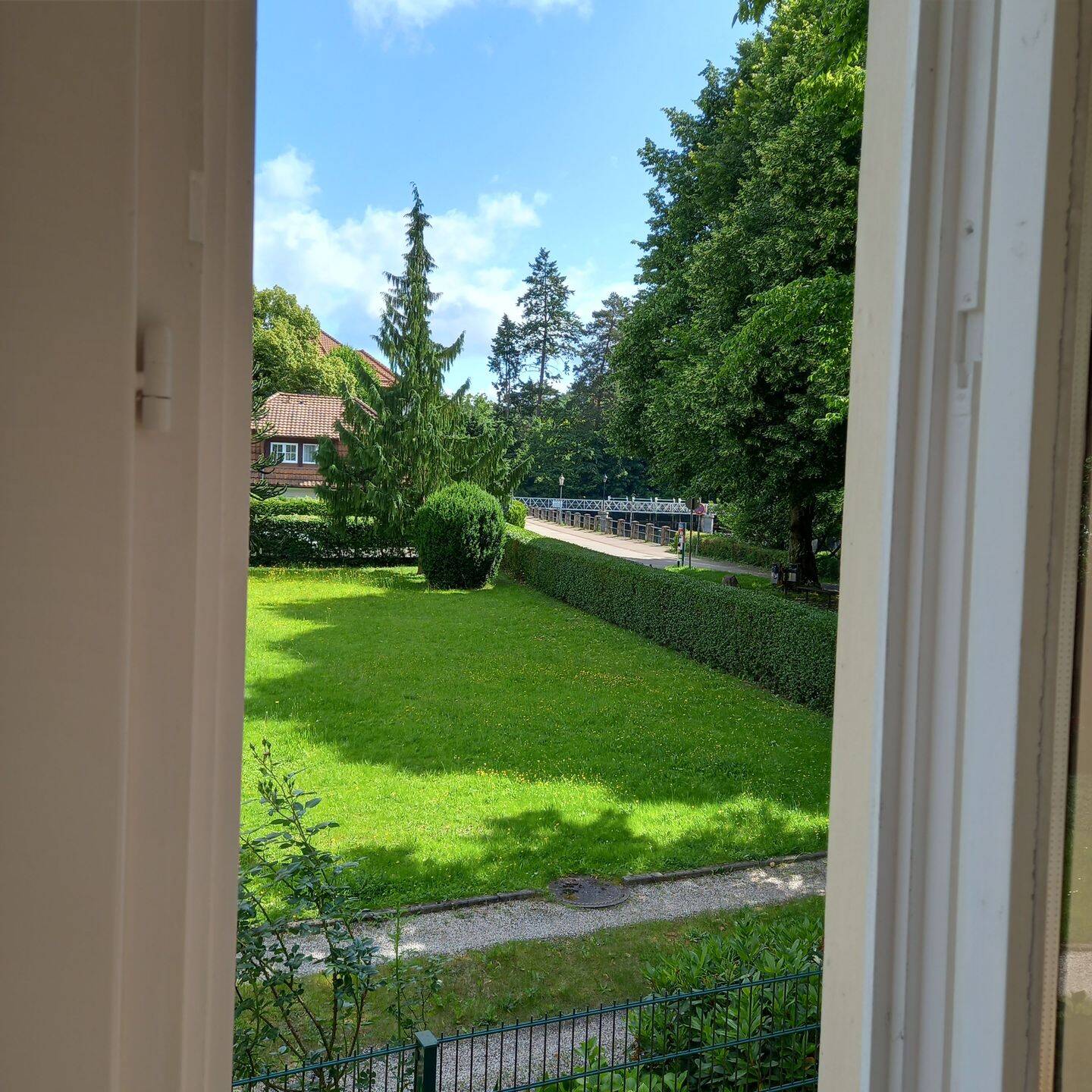 image-72702608