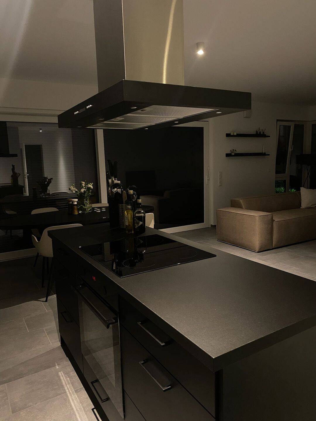 Moderne Neubauwohnung mit Balkon im Dortmunder Kaiserviertel, 44143 Dortmund (Brackel Körne Mitte Schüren Wambel)