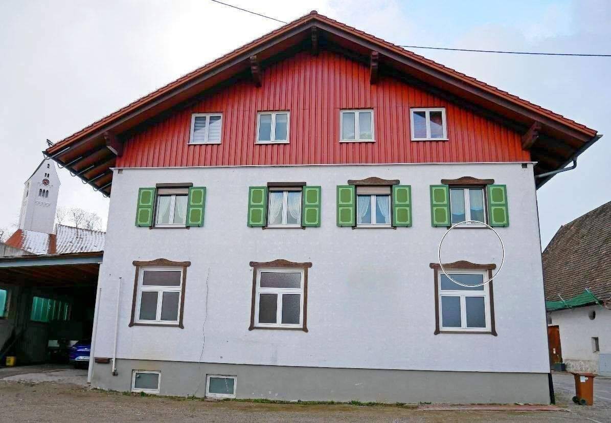 Mehrfamilienhaus mit großen Gewerberäumen westlich von Kaufbeuren im schönen Ostallgäu, 87653 Eggenthal