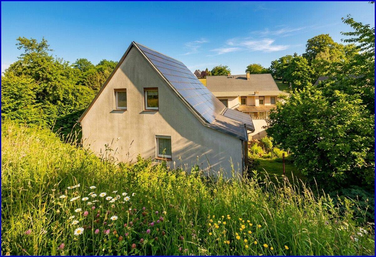 Ländlich wohnen – Einfamilienhaus mit Photovoltaik, großem Grundstück und ruhiger Lage in Wendishain, 4746 Hartha