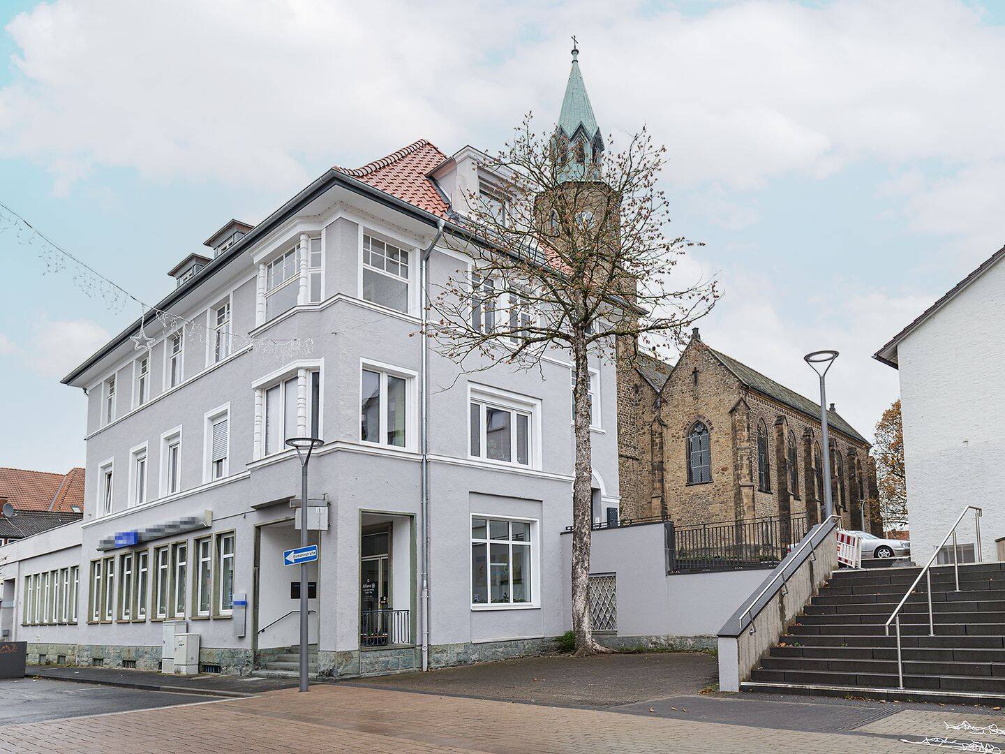 Preis reduziert: Altbaujuwel mit Balkon – stilvolles Wohnen im Herzen von Bad Salzuflen, 32108 Bad Salzuflen