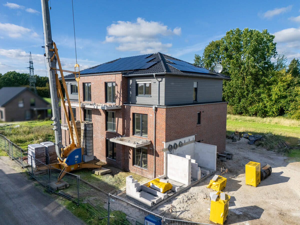 Neubau Dachgeschosswohnung mit 70 qm Wohnfläche + zusätzlich 32 qm Dachbodenfläche, 26605 Aurich