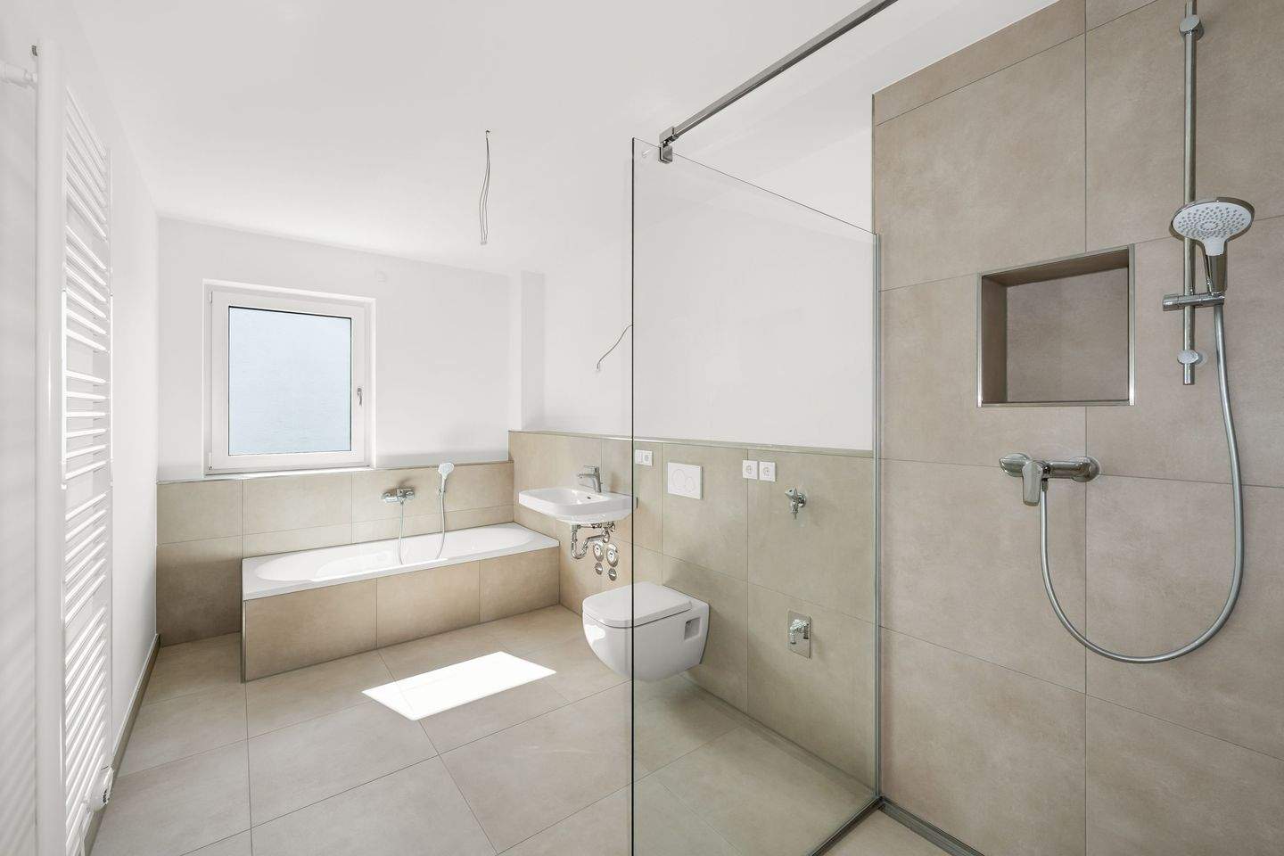 Barrierefreie 3-Zimmer Wohnung – Neubau in Dechsendorf – ab sofort bezugsfrei, 91052 Erlangen (Anger Erlangen-Ost Erlangen-Süd Innenstadt)