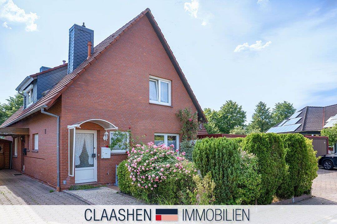 Wohnen mit Weitblick – inklusive Garage, 26524 Hage