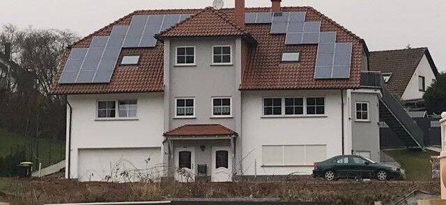 Traumhafte Penthousewohnung mit eigenem Garten, 66538 Neunkirchen