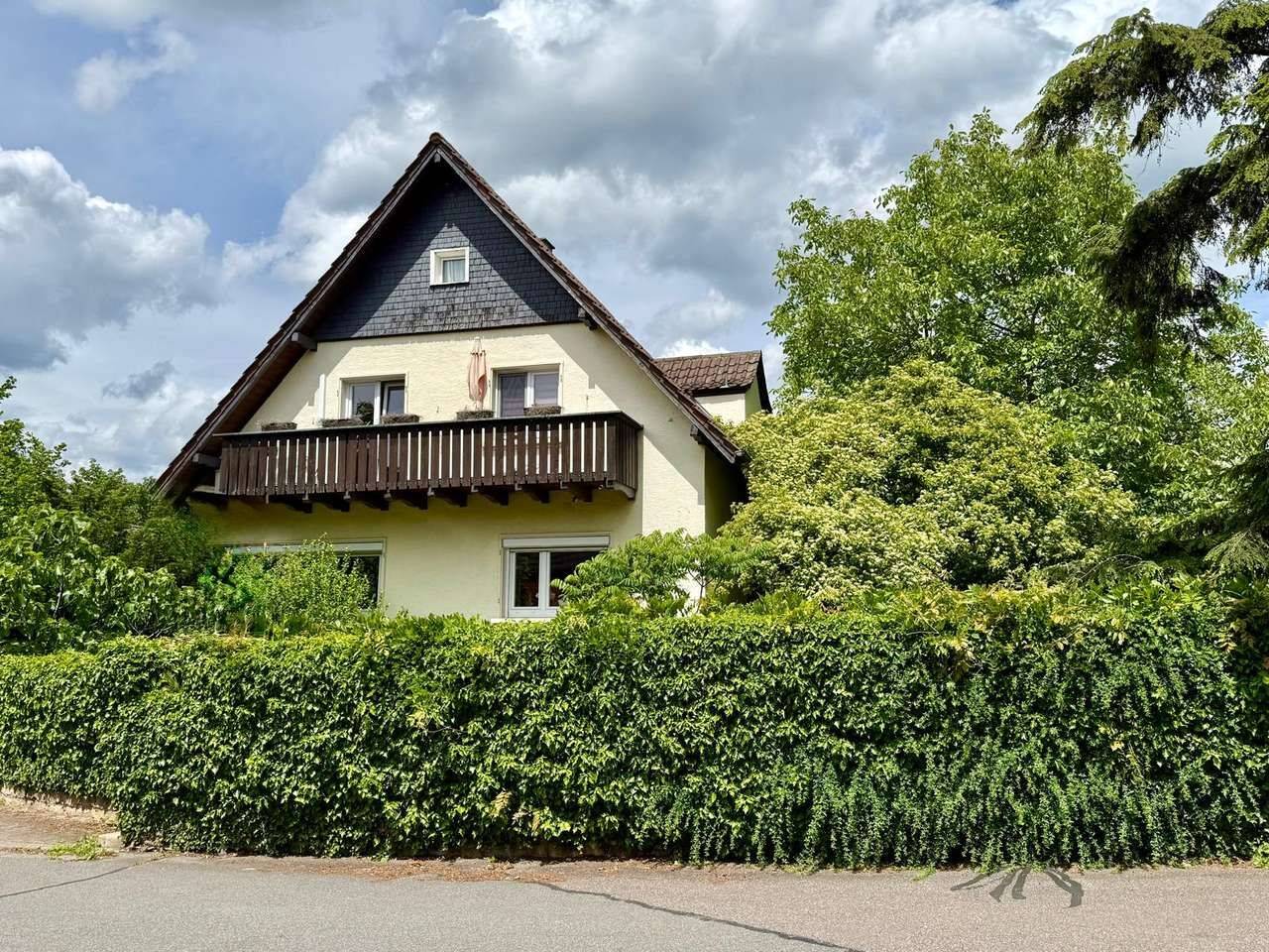 Tolles Einfamilienhaus mit grandiosem Grundstück und Nebengebäude, 69168 Wiesloch