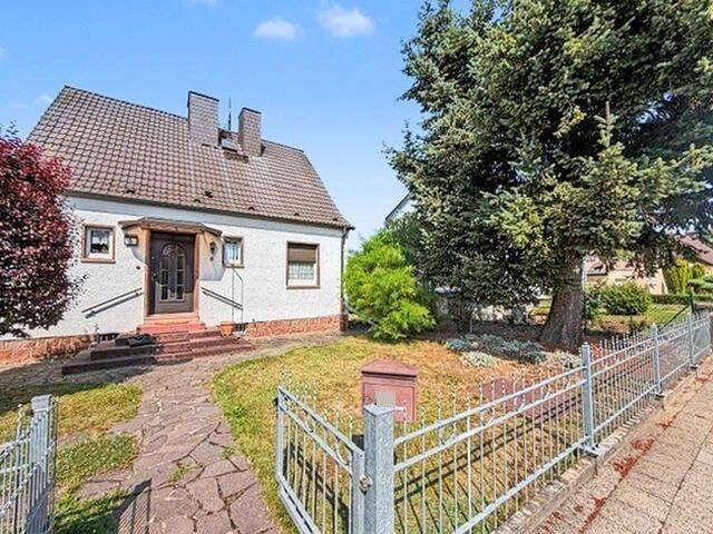 Familienidylle im eigenem Einfamilienhaus in Halle (Saale) – Ihr neues Zuhause wartet, 6118 Halle (Saale)