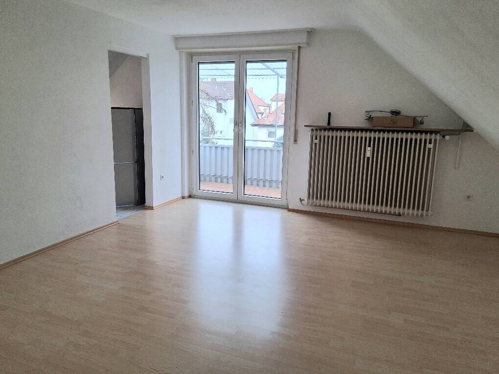 ACHTUNG, ausschließlich für Studenten: 1 ZKB mit Einbauküche und Balkon in Käfertal, 68309 Mannheim (Käfertal Vogelstang)