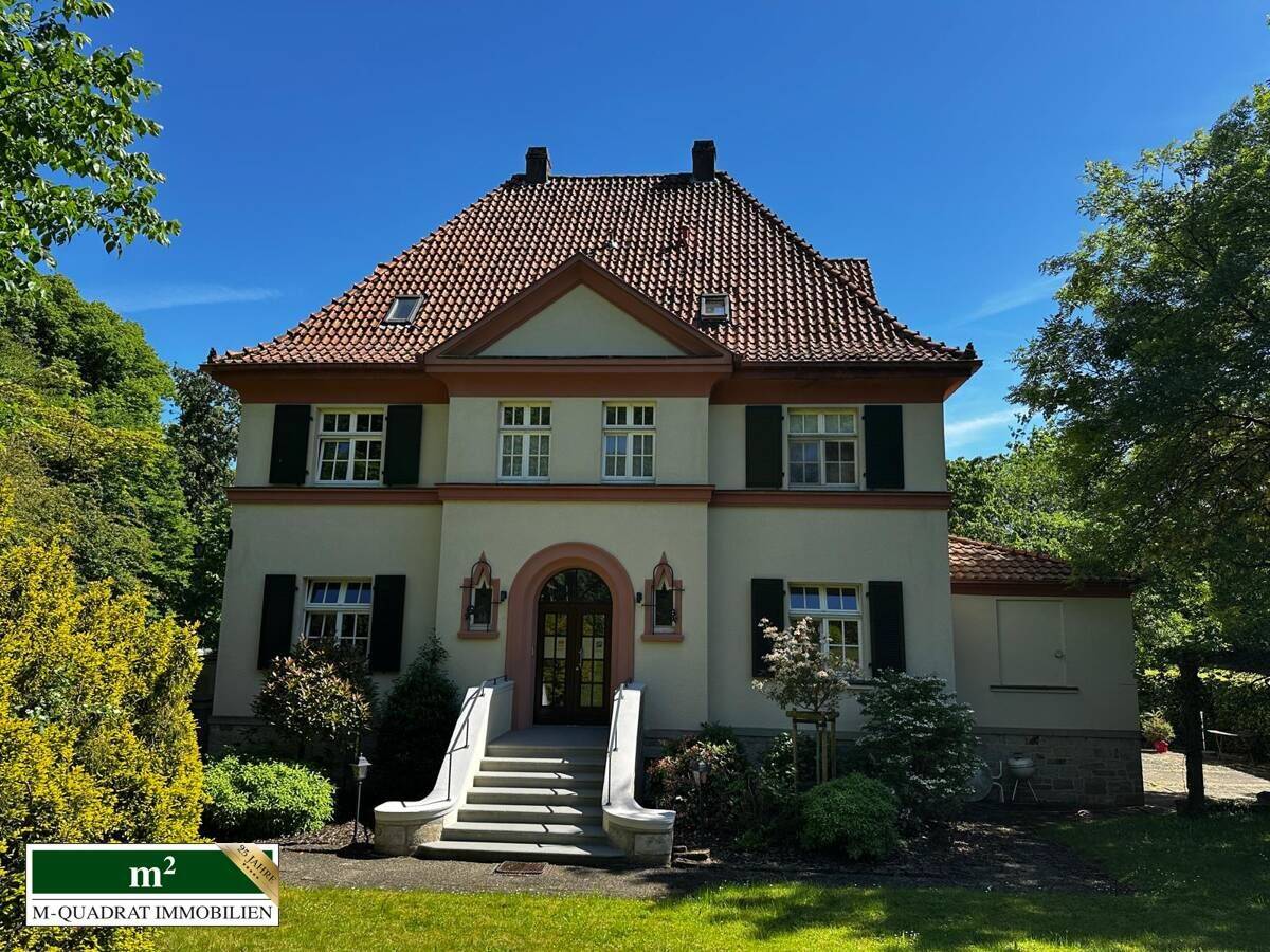 MFH im Villenstil mit Gewerbe-/ und Wohneinheiten in zentraler Lage von Bad Rothenfelde zu verkaufen, 49214 Bad Rothenfelde