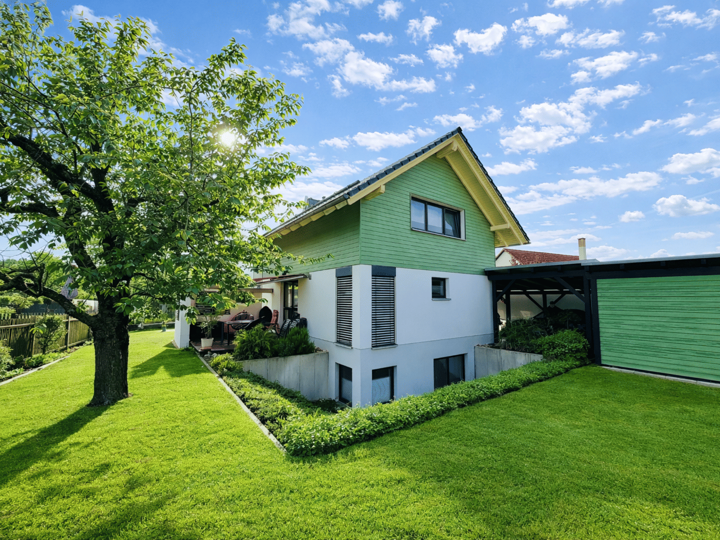 Familienidyll im Leipziger Neuseenland – modernes Einfamilienhaus mit Garten, Kamin und Seeblick, 4463 Großpösna
