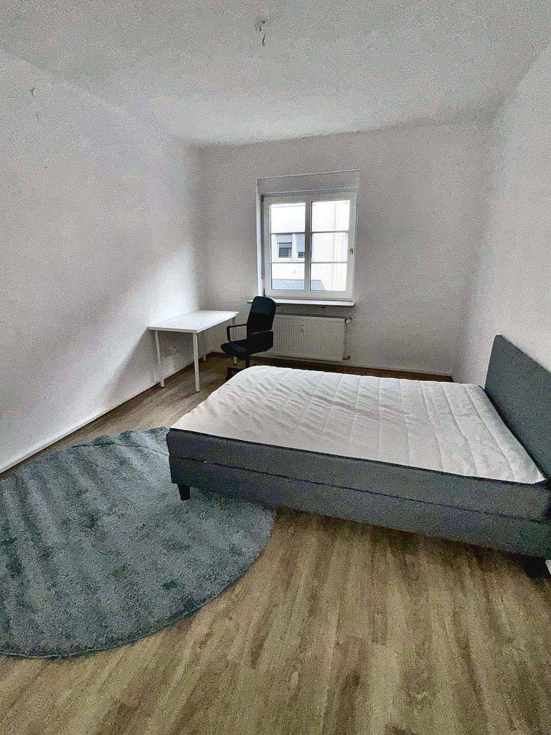 vollmöbliertes WG Zimmer in 2er WG, 97070 Würzburg (Altstadt)