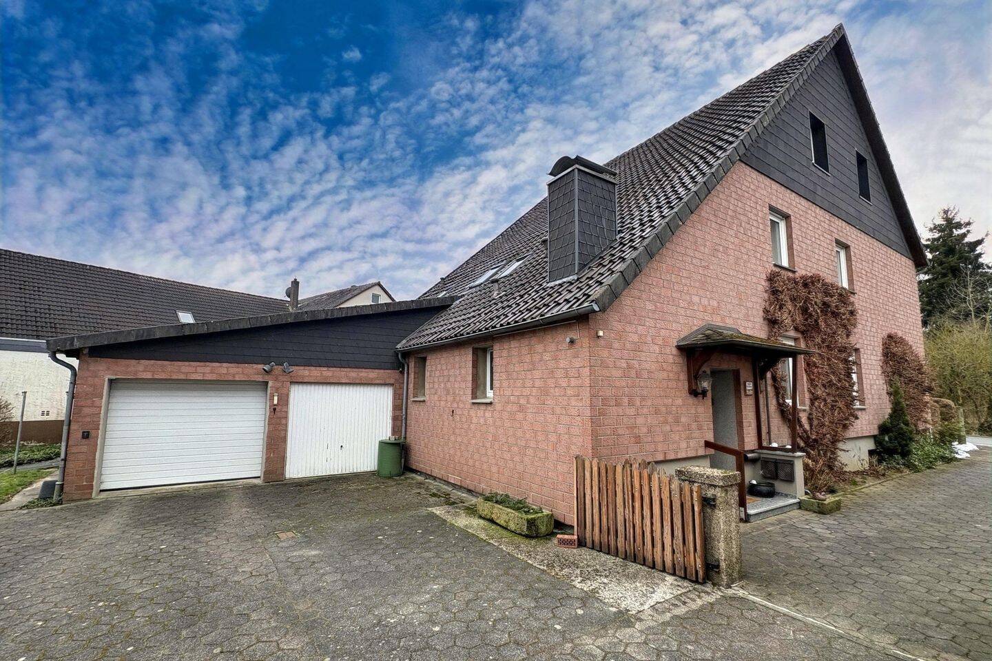 Charmantes Einfamilienhaus mit großem Naturgrundstück, 32657 Lemgo