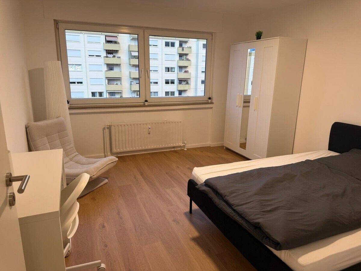 Perfekte 4er WG – möbliert und frisch saniert!, 81243 München (Aubing-Lochhausen-Langwied Pasing-Obermenzing)