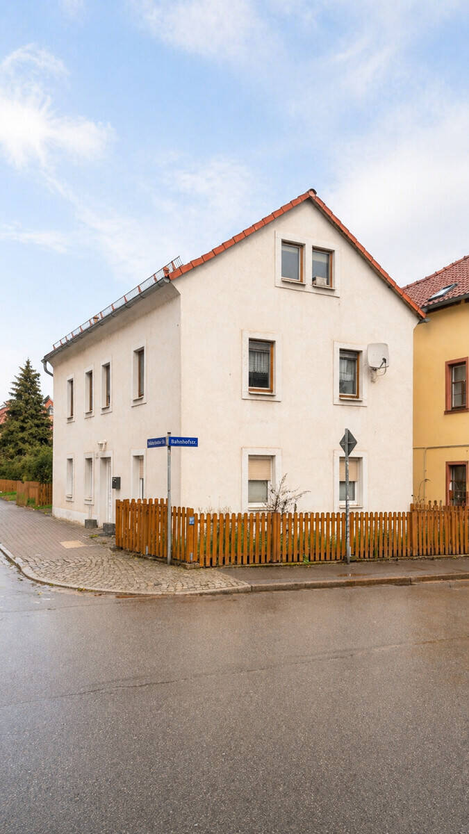 Dachterrasse & 6 Zimmer ! Haus mit viel Platz für die ganze Familie in gefragter Lage von Dresden!, 1259 Dresden (Großzschachwitz Kleinzschachwitz Leuben Lockwitz Niedersedlitz)
