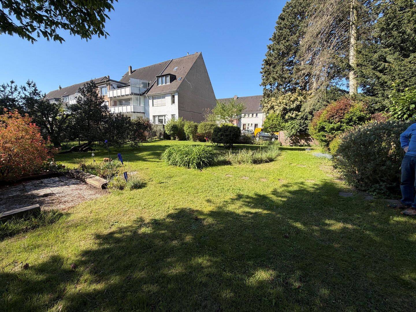 Attraktives Baugrundstück – Vorplanung für ein Mehrfamilienhaus mit 5 Wohneinheiten bereits vorhanden, 40231 Düsseldorf (Eller Lierenfeld)