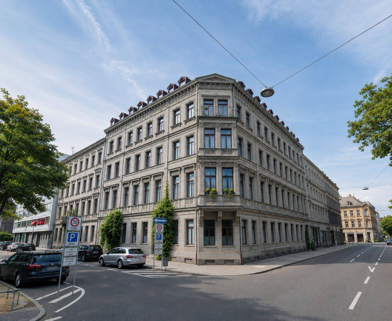 Moderne 4-Zimmer-Dachgeschosswohnung unter Denkmalschutz in Top-Lage der Fürther Innenstadt, 90762 Fürth (Innenstadt)