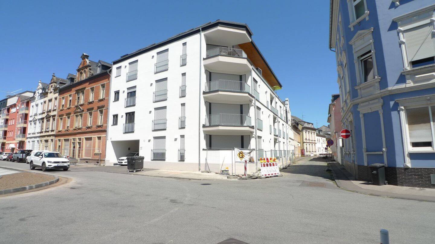 Neubau: Erstbezug – Attracktive 2,5 Zimmer-Wohnung mit Tiefgarage – Nähe Porta-Nigra und Alleenring, 54292 Trier (Eitelsbach Ruwer Trier-Nord)