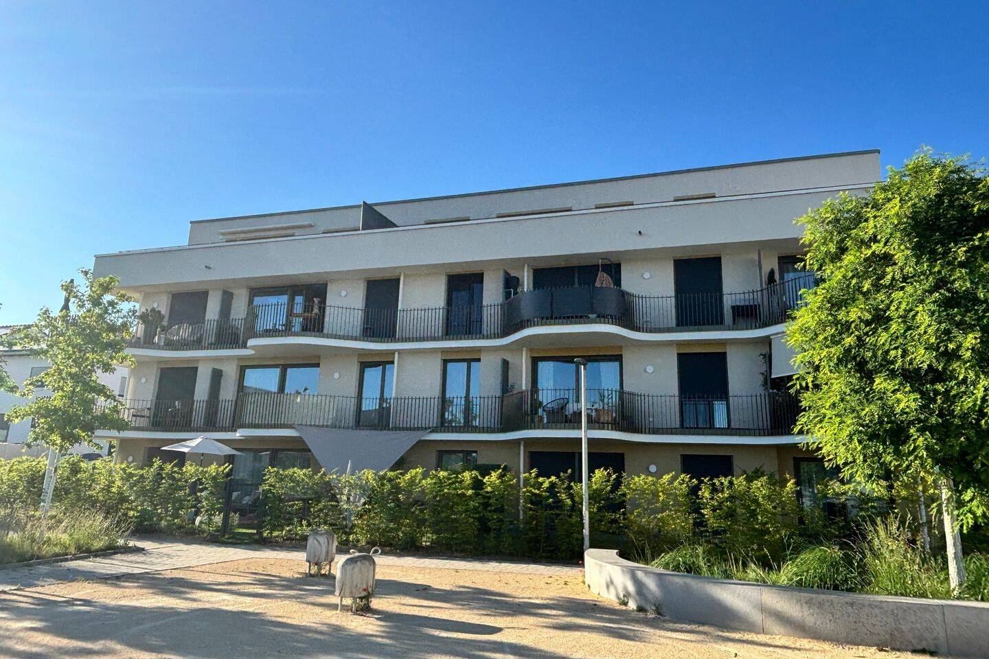 Neuwertige und moderne Eigentumswohnung in top Lage von Korntal, 70825 Korntal-Münchingen