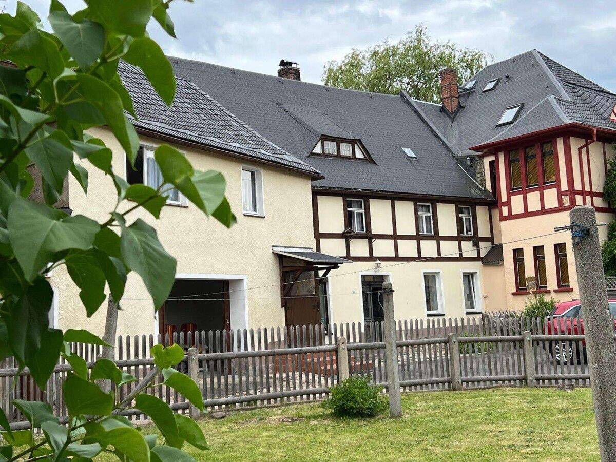 2 auf einen Streich! Sanierungspaket in Raschau-Markersbach!, 8352 Raschau-Markersbach