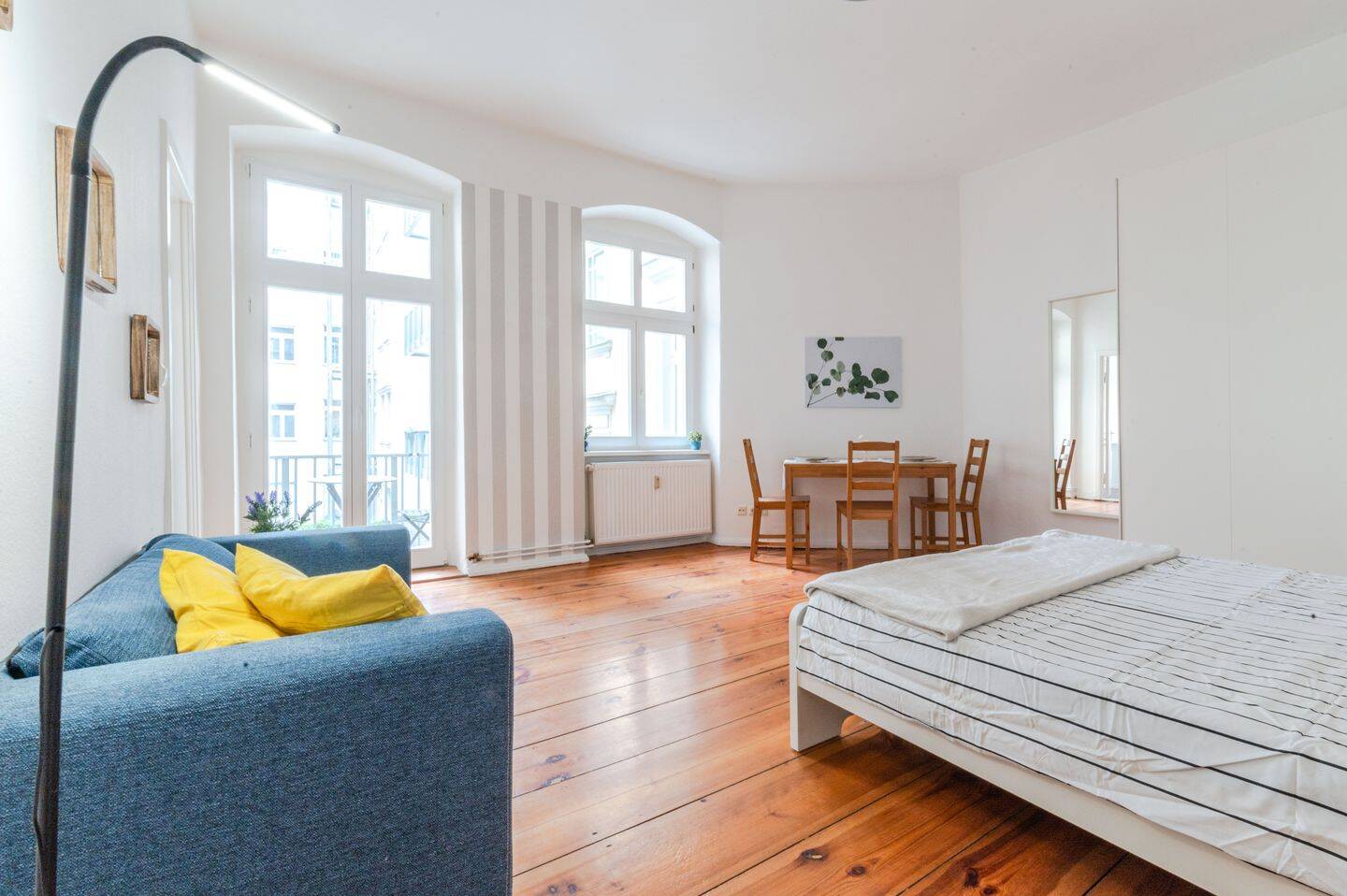 Renovierte Altbauwohnung mit Balkon kaufen – Prenzlauer Berg am Volkspark | 239.000 € *Reserviert*, 10407 Berlin (Pankow Kleingartenanlage Grönland Kleingartenanlage Neues Heim Kleingartenanlage Volkspark Prenzlauer Berg Prenzlauer Berg)