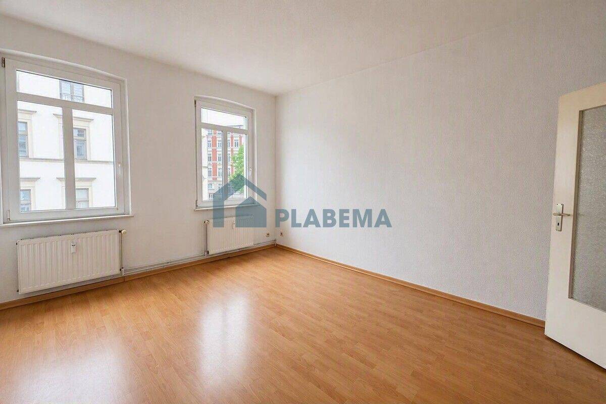In Renovierung- 2-Zimmer-Wohnung mit neuer Einbauküche, 19053 Schwerin