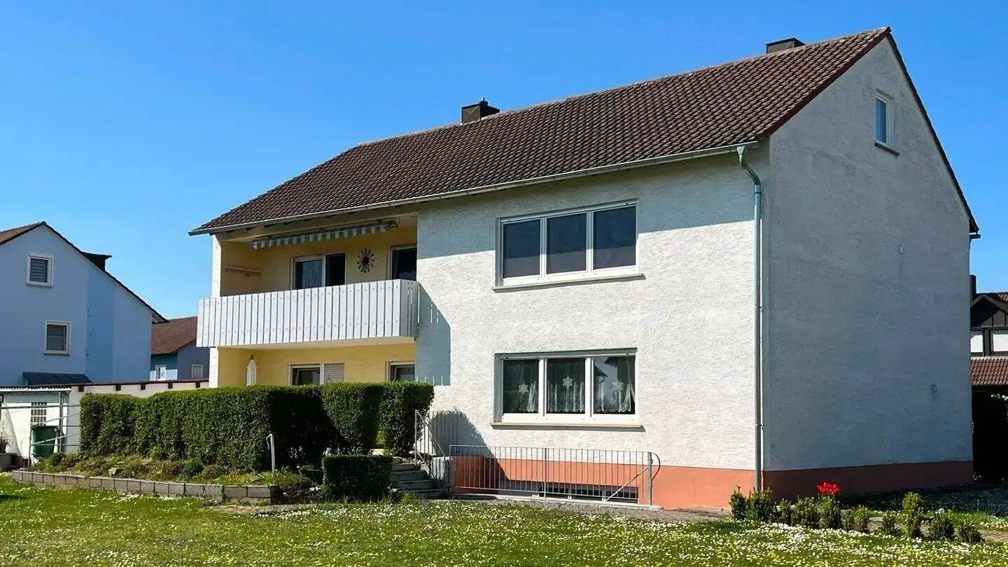 Mehrfamilienhaus zum Kauf in einer ruhigen Lage, 97320 Buchbrunn