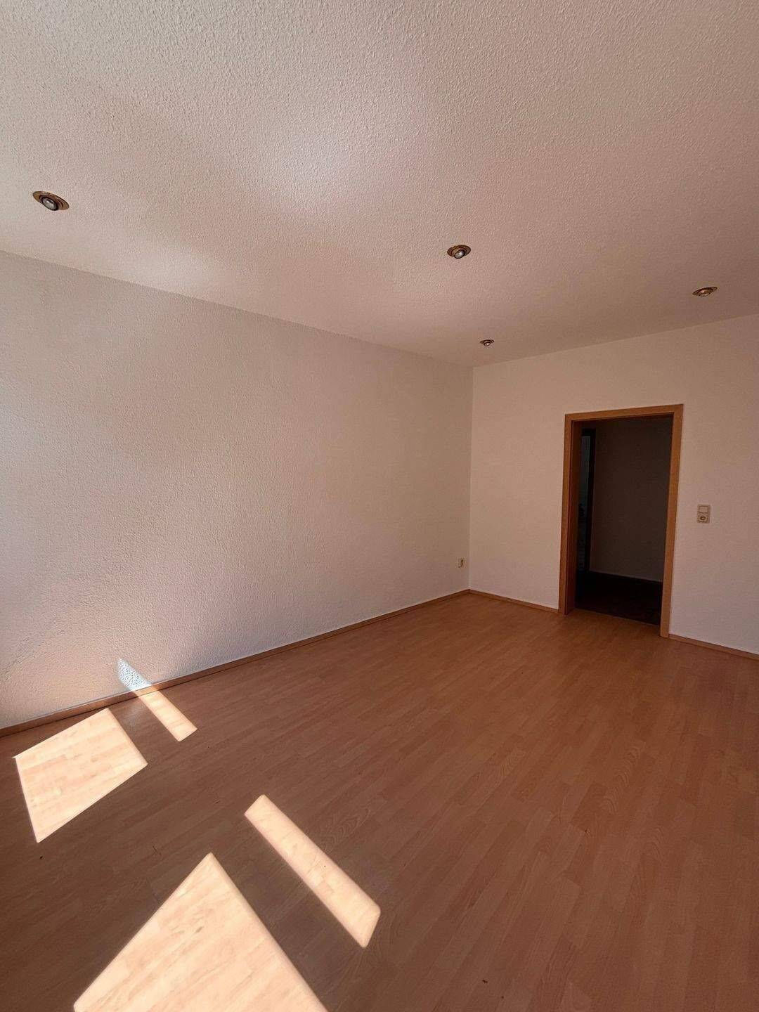 Einbauküche möglich! Helle 3-Raum-Wohnung mit 90 m², 8280 Aue-Bad Schlema