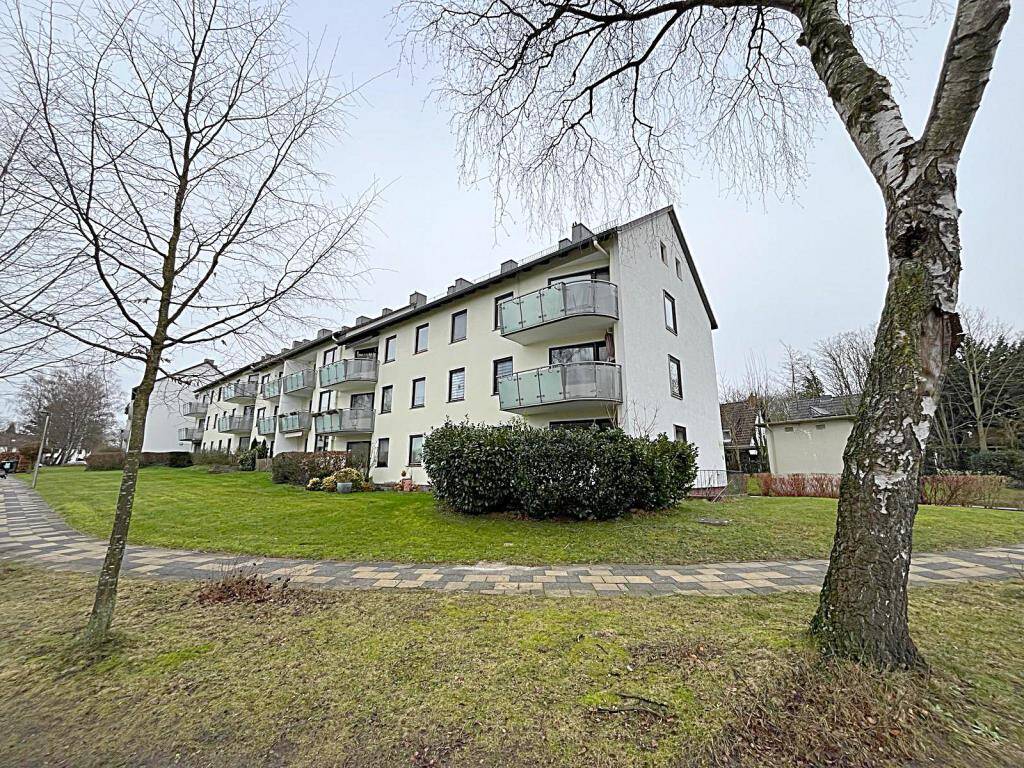 Vermietete 4-Zimmer-Wohnung, provisionsfrei!, 28759 Bremen (Grohn Schönebeck Sankt Magnus Vegesack)