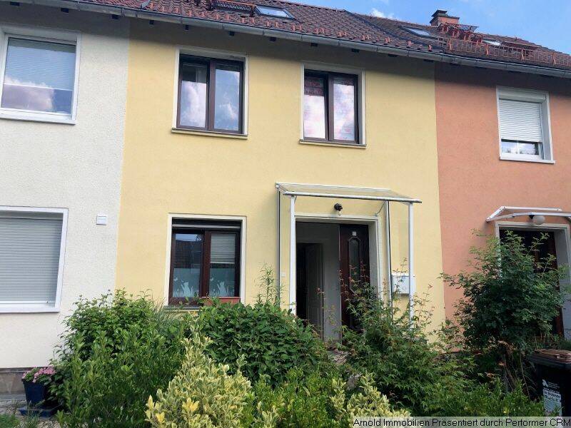 Reihen- Mittel- Haus mit PKW-Stellplatz und Grundstück in 01705 Freital, 1705 Freital
