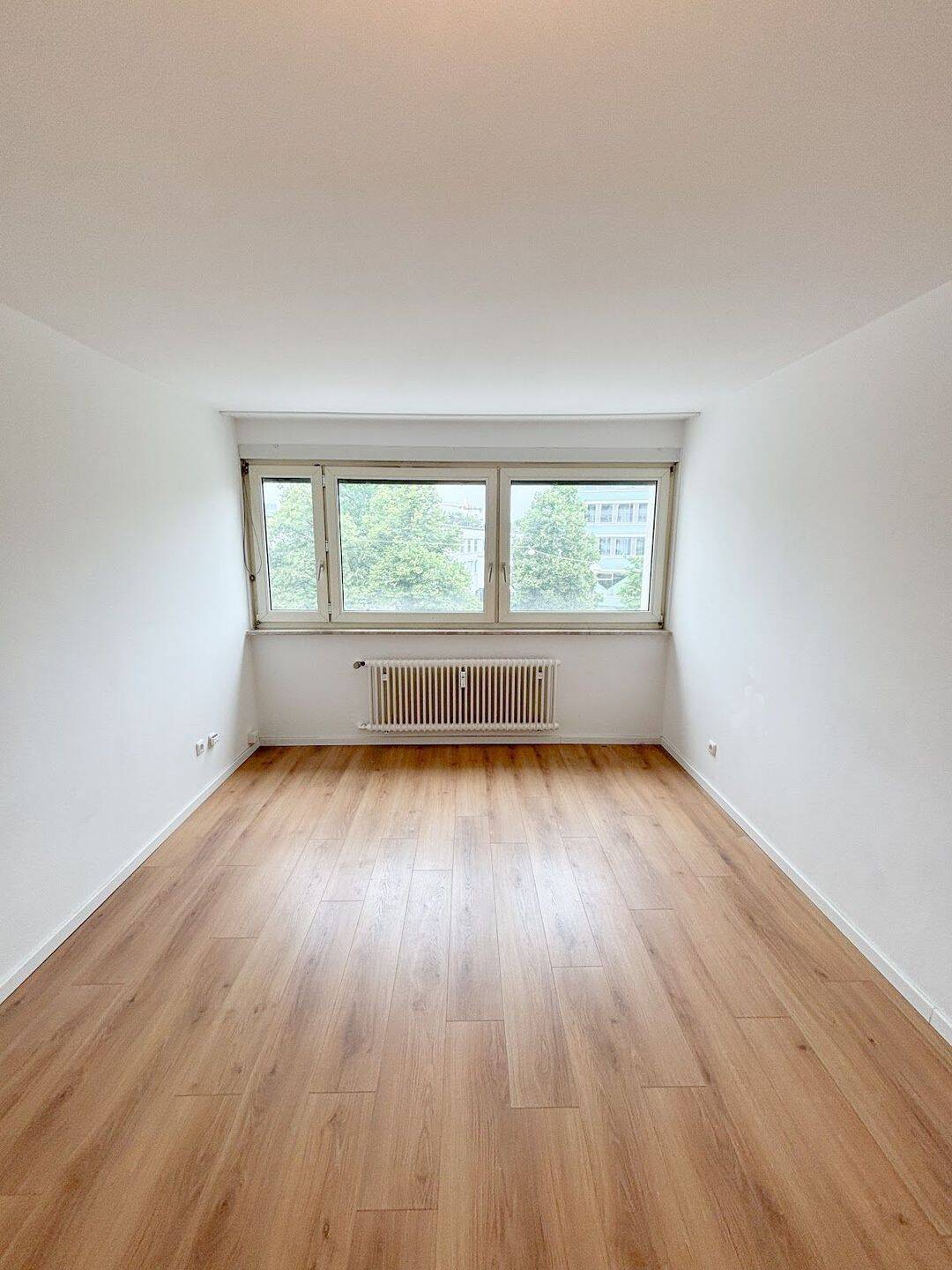 Schön geschnittene und helle 2-Zimmer-Wohnung in Top-Lage, 81539 München (Obergiesing Ramersdorf-Perlach Untergiesing-Harlaching)