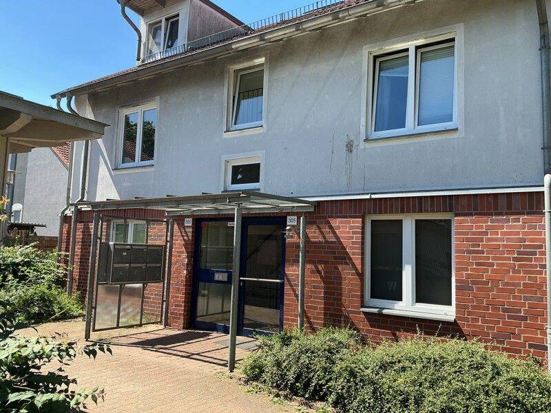 Familienfreundliche 3-Zimmer-Wohnung mit Balkon und Blick ins Grüne, 27751 Delmenhorst