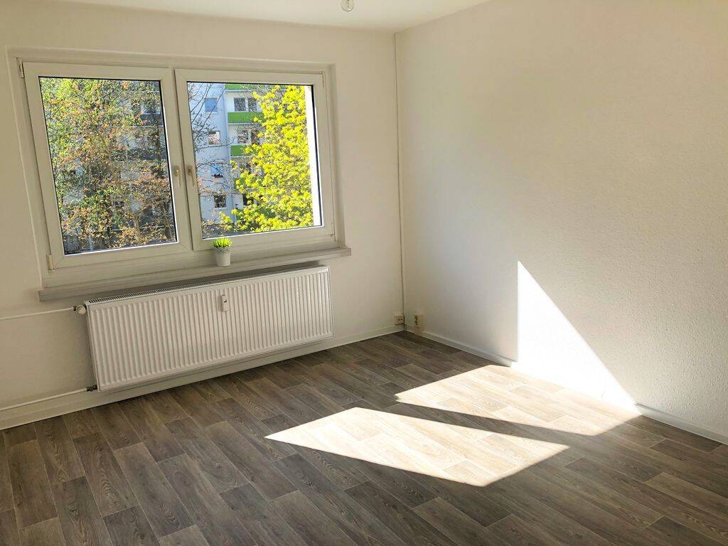 Kleine gemütliche 2-Zimmer-Wohnung, 9120 Chemnitz (Altchemnitz Bernsdorf Helbersdorf Kapellenberg)