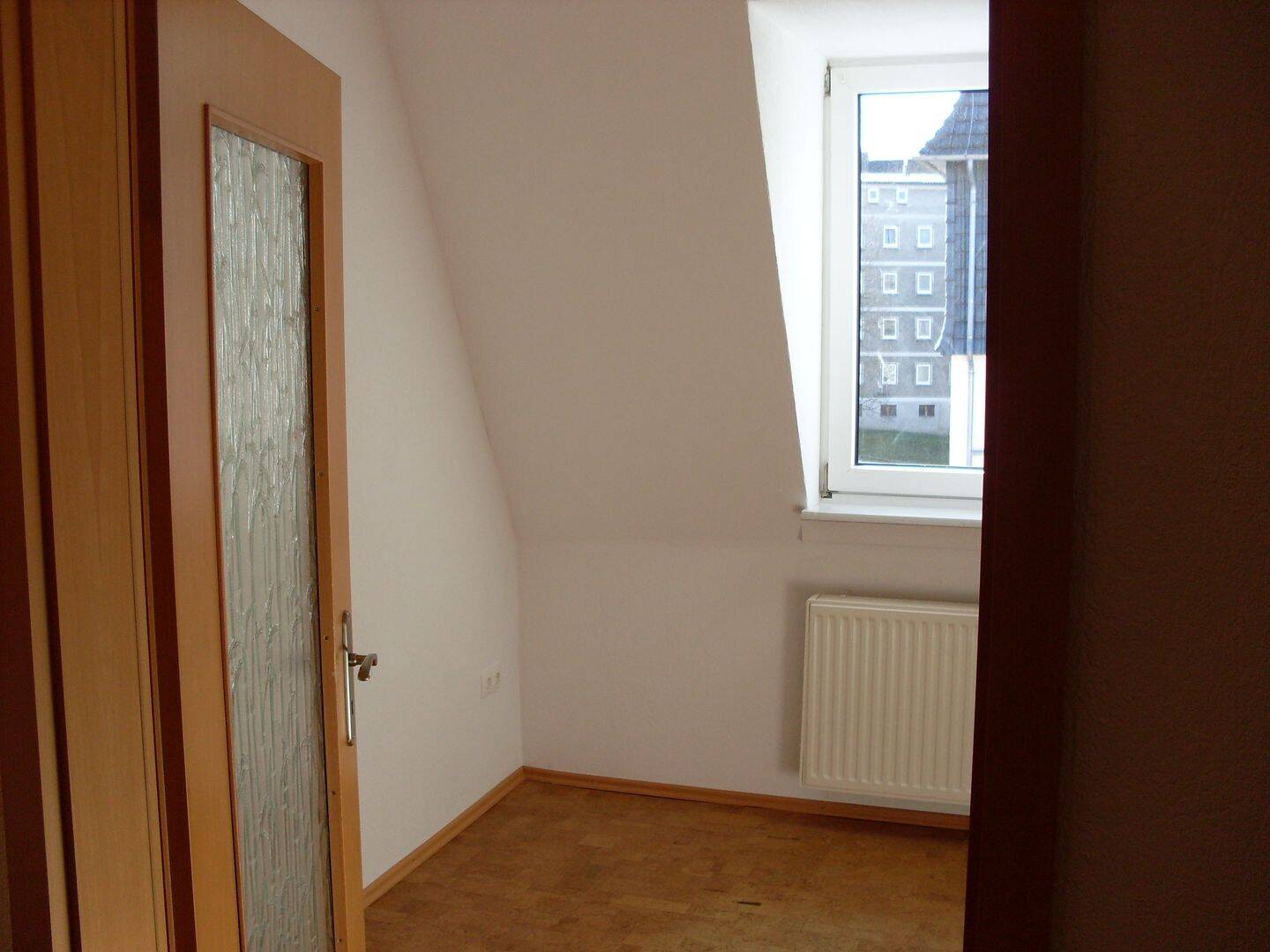 image-72353711