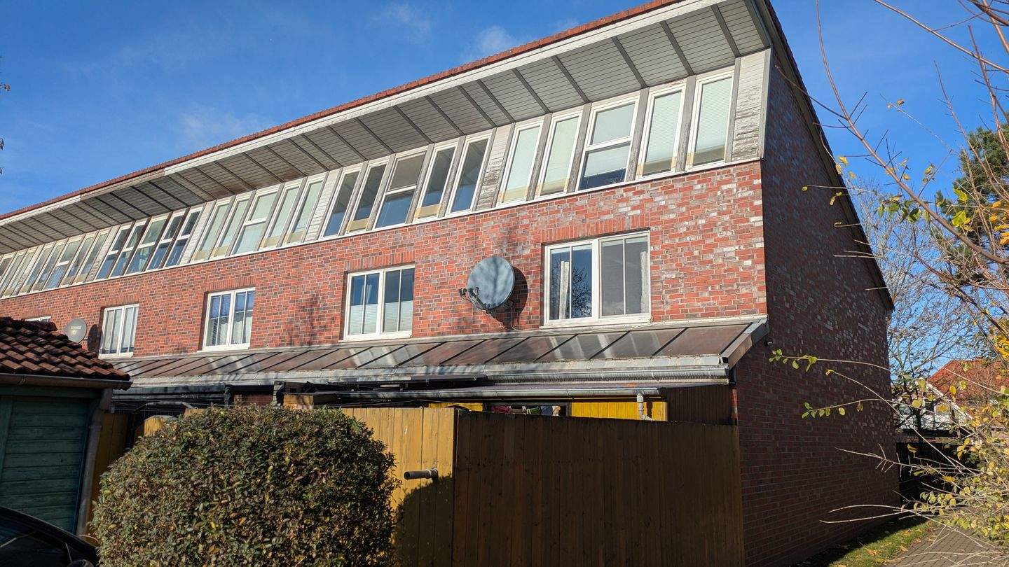 *** Topgepflegtes Reihenhaus mit Dachstudio Nähe Stadtzentrum !***, 49661 Cloppenburg