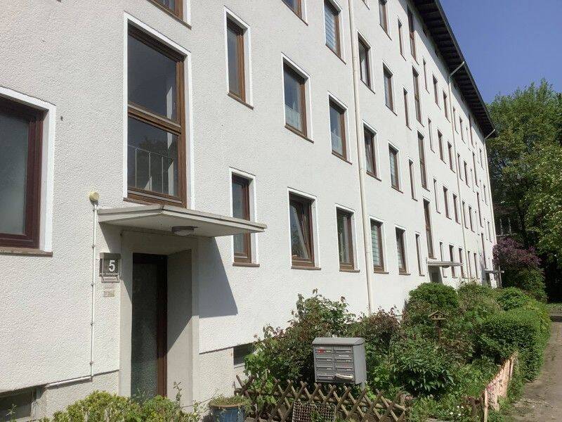 Schicke kleine 3-Zimmer-Wohnung mit Balkon mit neuem Duschbad, 28205 Bremen (Hulsberg Peterswerder)