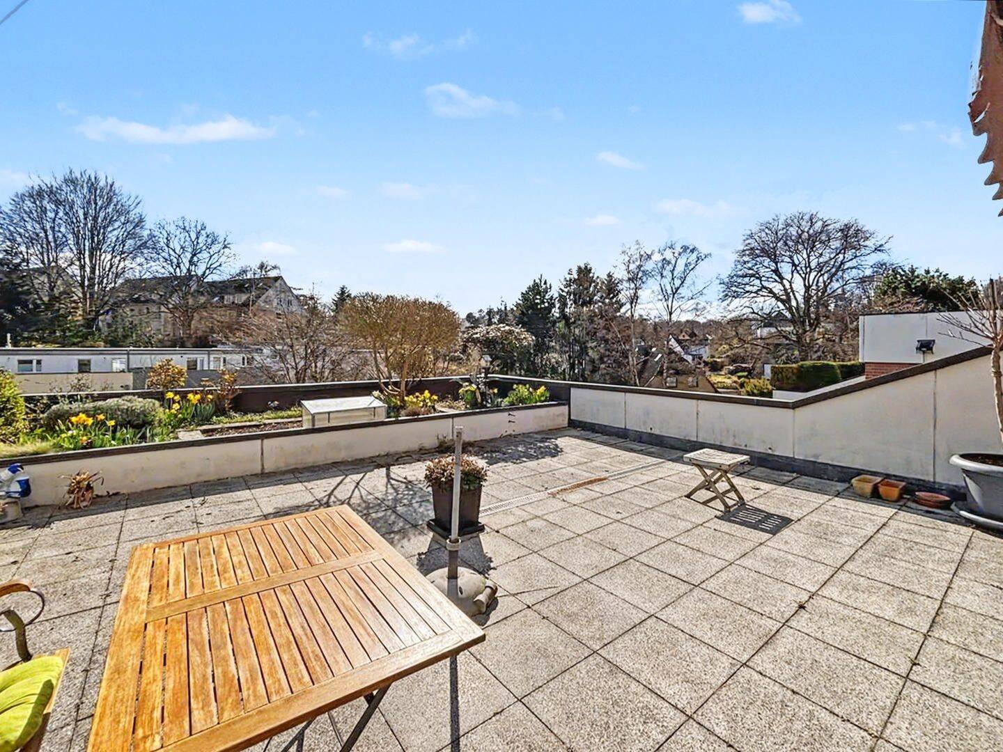 Neuer Festpreis: Seltene Gelegenheit in Hamburg-Eißendorf: 4,5-Zimmer-Wohnung mit Süd-West-Terrasse, 21075 Hamburg (Harburg Eißendorf Hausbruch Heimfeld)
